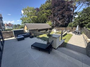 Photo 43- click for photo gallery